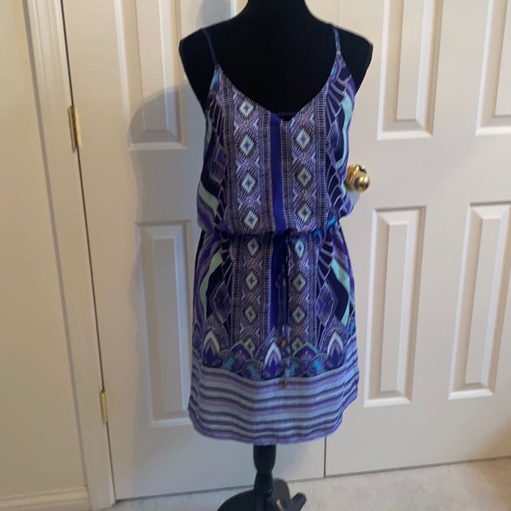 Almost new colorful Mercer & Madison dress size 6
